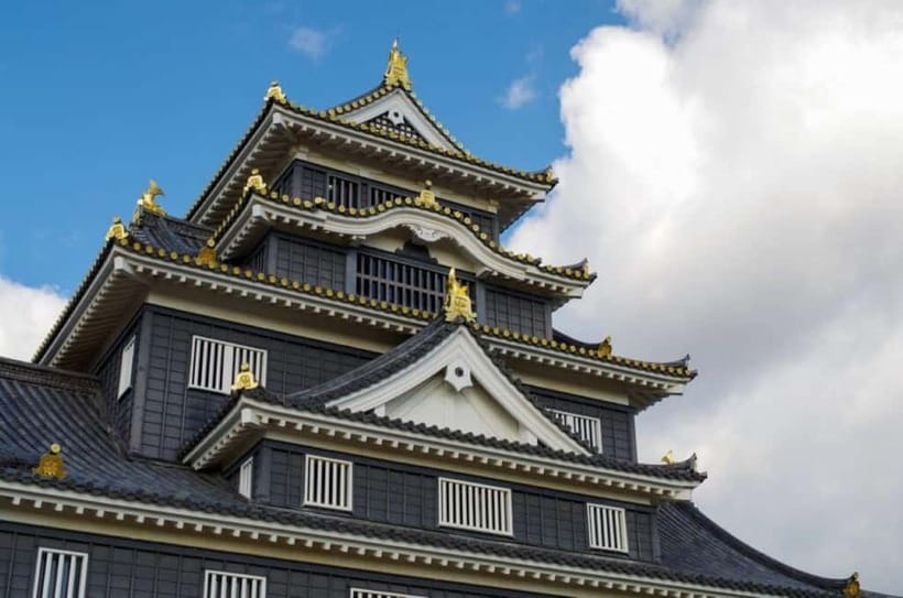1-Day Tour from Okayama: Kurashiki, Gardens & Okayama Castle - Lunch in Okayama with several local choices