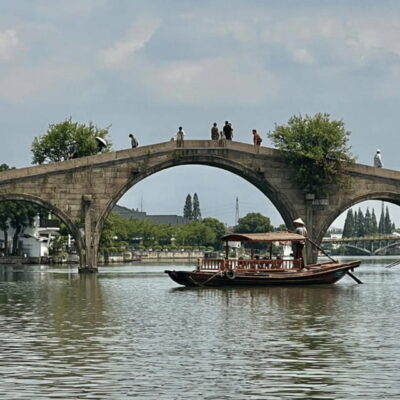 2 Day Private Shanghai Skyline to Watertown & Suzhou Garden