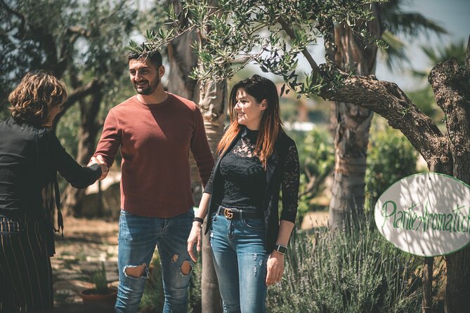 Alcamo Farm Animals and Aromatic Garden - Meeting goats, horses, donkeys, and poultry