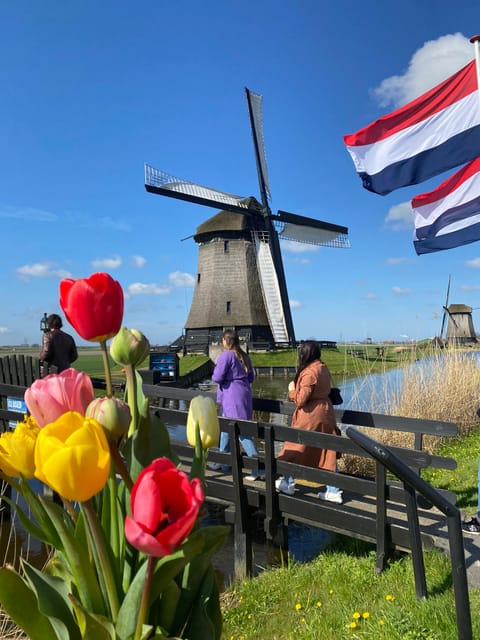 Amsterdam: Tulip Fields Day Tour with Lunch & Windmill - Leaving Amsterdam from Market 27