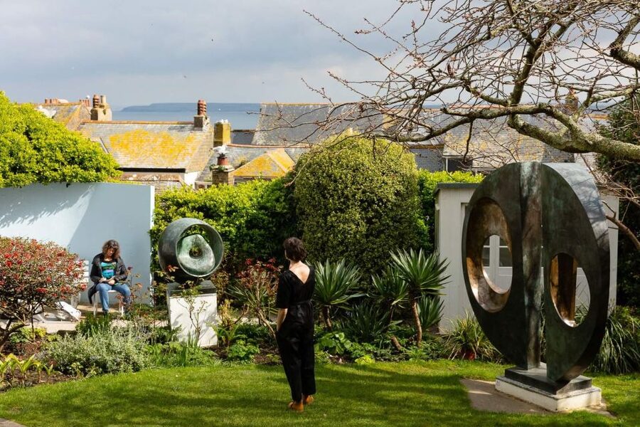 Barbara Hepworth Museum & Sculpture Garden: entry to site. - How long you need and what the $13 price buys
