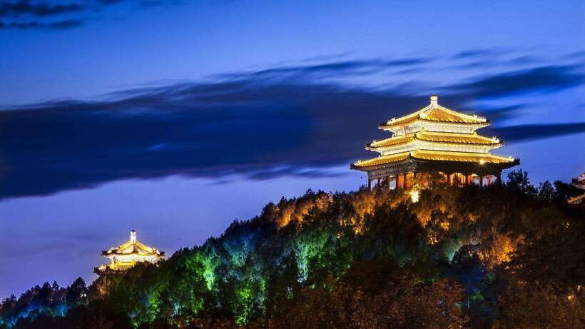 Beijing：Jingshan Park (Palace Museum Garden) Ticket - Imperial pavilions beyond the lookout