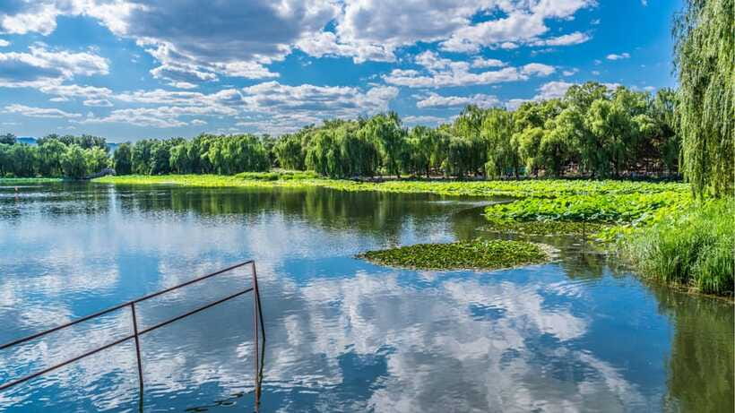 Beijing: YuanMingYuan Park (Garden of Gardens) e-Ticket - The imperial garden and its water views