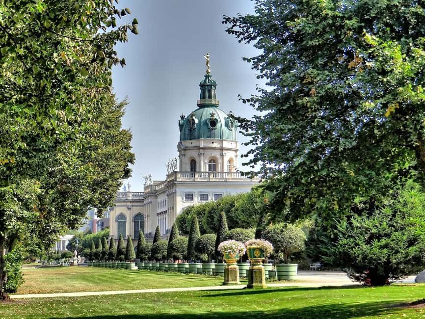 Berlin: Charlottenburg Palace & Gardens Ticket & Audio Tour - Key points at a glance