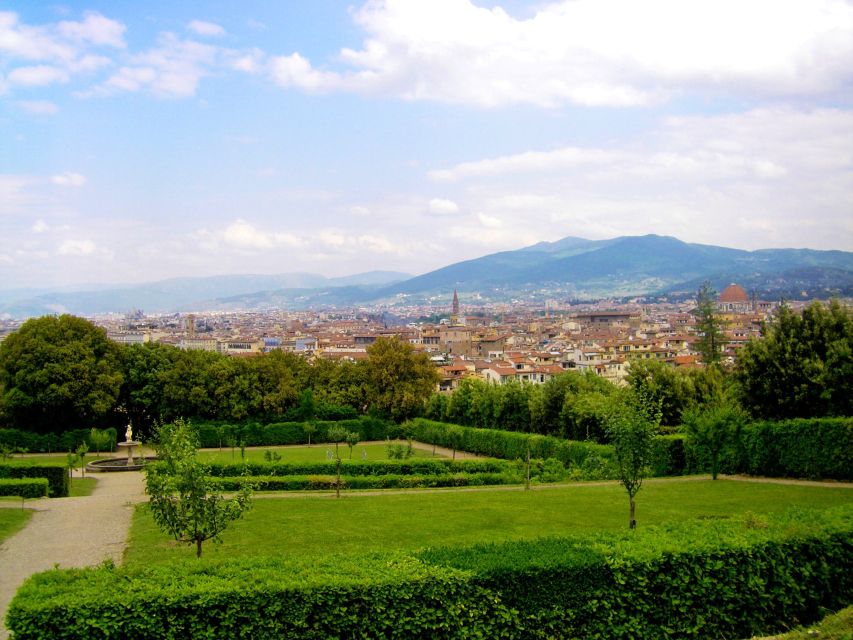 Boboli Garden Guided Tour in Florence - The Amphitheatre and the first rise
