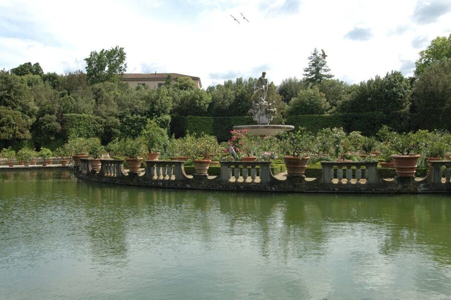 Boboli Gardens Skip-the-Line Tour - The Knight’s Garden and the water features