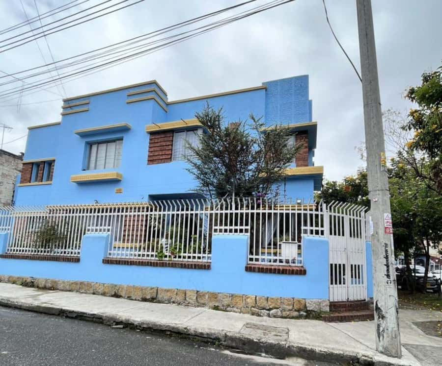 BOGOTA: Visit to the Botanical Garden and Ugly Betty's House - Why this Bogotá tour works as a two-part outing