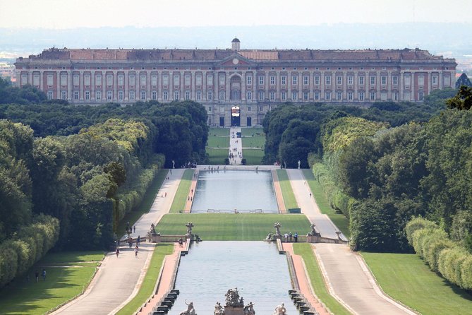 Caserta Royal Palace & Gardens Small Group Tour with Shuttle - How the guides shape the experience