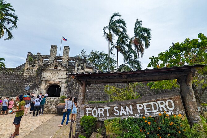 Cebu City with Sirao Garden Half Day Tour - Magellan’s Cross, a small site with a large role
