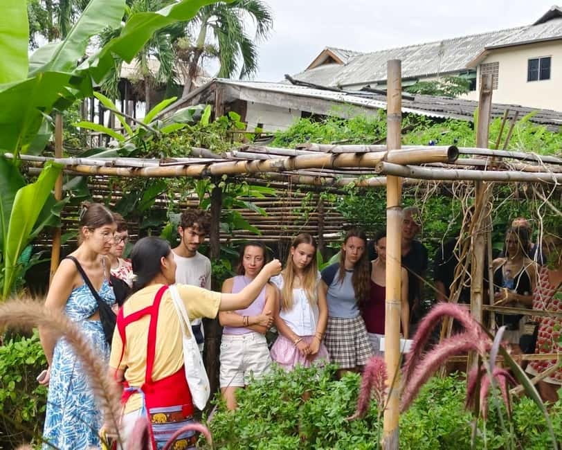 Chiang Mai: Cooking Class, Market & Thai Herbs Garden Tour - What the local market adds to the lesson