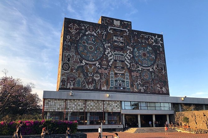 City Tour and Xochimilco Floating gardens - Coyoacán, Frida Kahlo country without the museum ticket