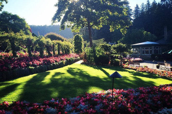 COMBO Victoria City Tour & Butchart Gardens & Entry Tix - Your ride to Butchart Gardens