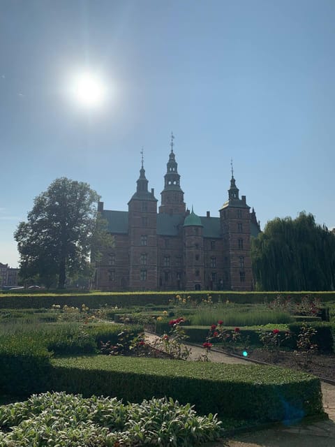 Copenhagen: King's Garden Outdoor Escape Room Game - The smartphone puzzles: fun challenge or irritation?