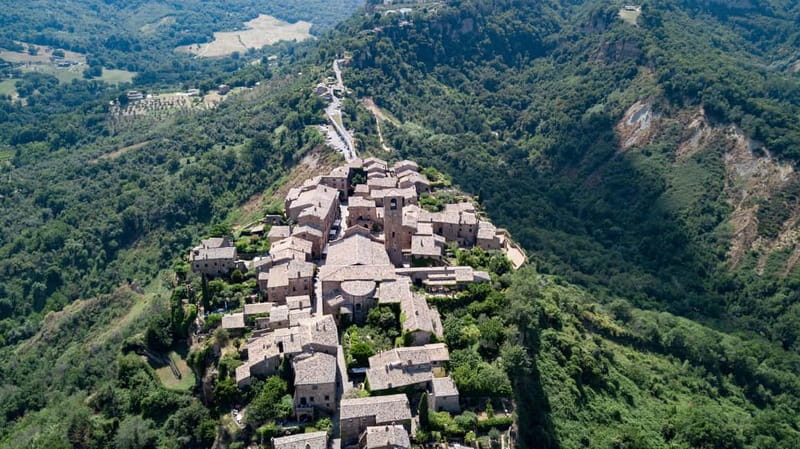 Day trip Frm Rome: Civita di Bagnoregio & Villa Lante Garden - Weather, changes, and the need for flexibility