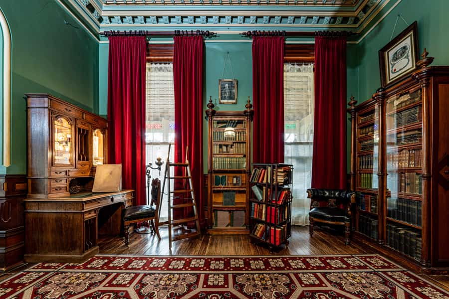 Dunedin: Larnach Castle & Gardens Admission Ticket - Getting there from Dunedin