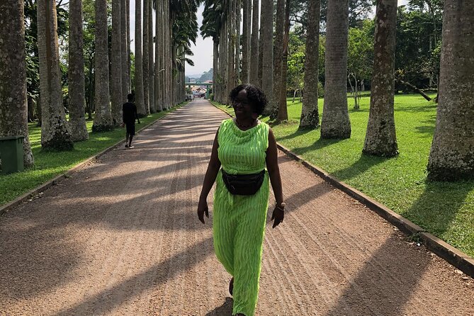 Experience Boti Waterfalls, Aburi Botanical Gardens & Tetteh Quarshie Cocoa Farm - Why this Accra day trip works
