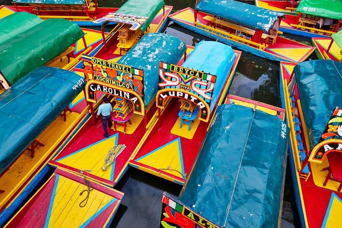Floating Flower Gardens Of Xochimilco with a Local: Private & Personalized - Key points to know before you book