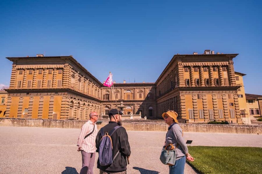 Florence: Pitti Palace and Boboli Gardens Guided Tour - What the two-hour format really gives you