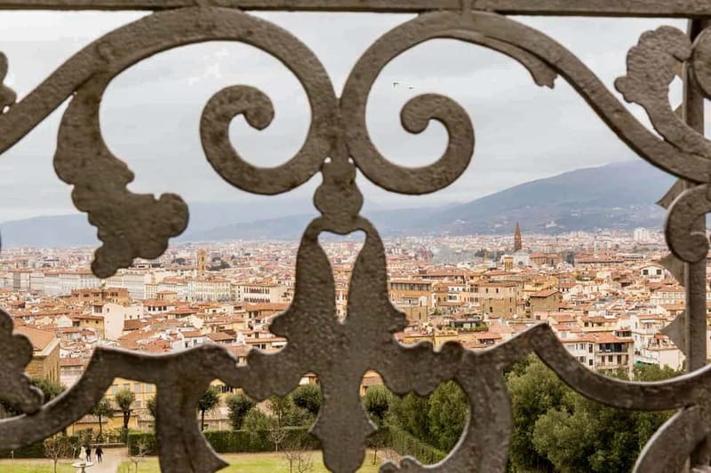 Florence: Reserved Entry Ticket to the Boboli Gardens - Climbing toward the amphitheater and upper paths