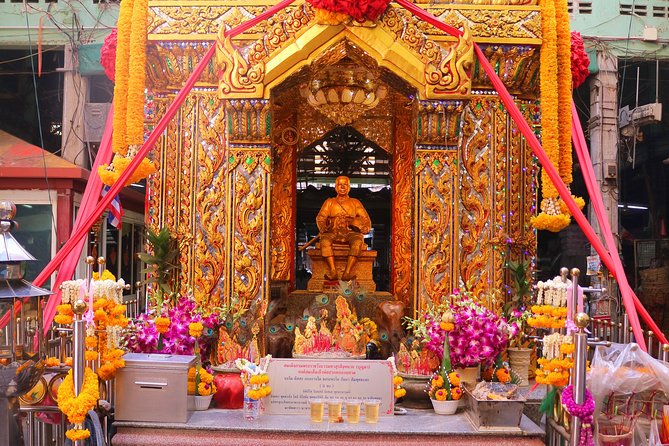 Flower Market & Floral Art: Multilingual Private Tour [EN/others] - Guanyin Shrine and the Community’s Chinese Roots