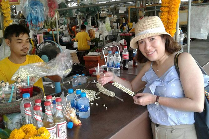 Flower Market & Floral Art: Multilingual Private Tour [EN/others] - Seeing Thai and Chinese Traditions at Kalayanamitr