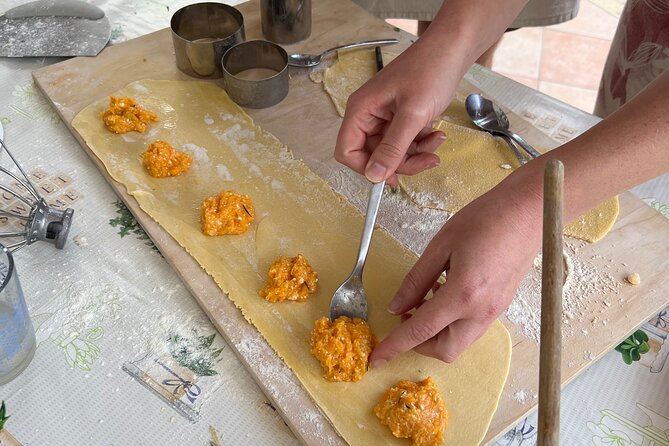 Fresh local pasta lesson in the garden - Arriving at Teresa’s garden near Arenella