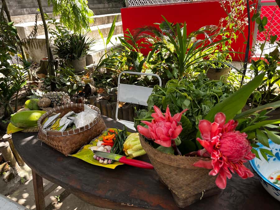 From Garden to Table: Indonesian Cooking Class in Yogyakarta - How hands-on is the cooking?