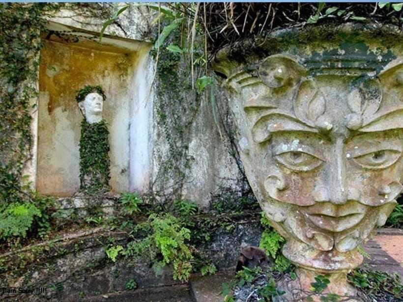 From Kalutara/Waskaduwa: Lunuganga & Brief Garden Tour - What to notice at Brief Garden