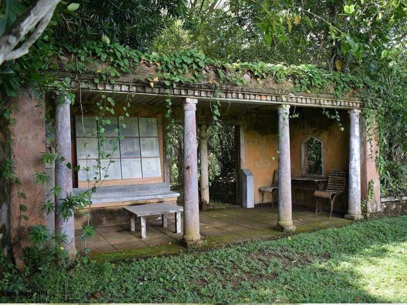 From Kalutara/Waskaduwa: Lunuganga & Brief Garden Tour - Lunuganga: Geoffrey Bawa’s country estate