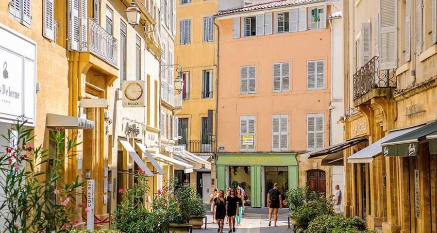 From Nice: Full-Day Provence and Lavender Tour - Lac de Sainte-Croix and the final change of pace