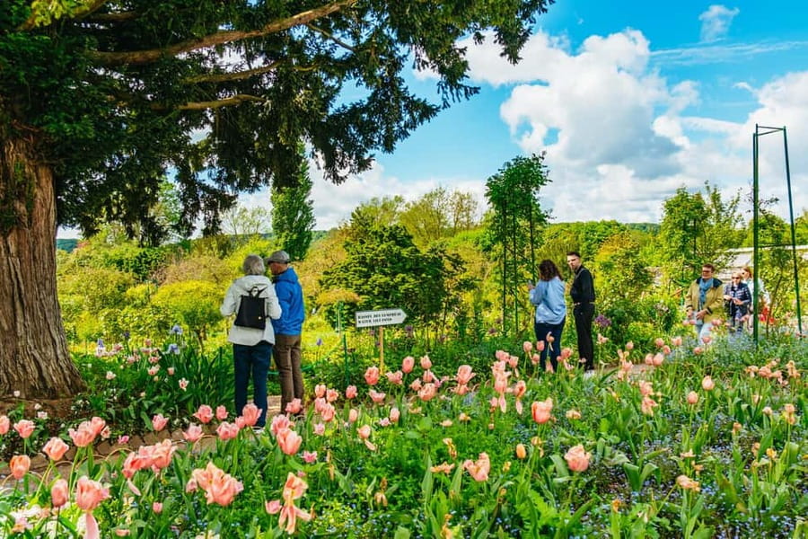 From Paris: Giverny, Monet’s Home & Gardens Half-Day Trip - Key points to know before booking