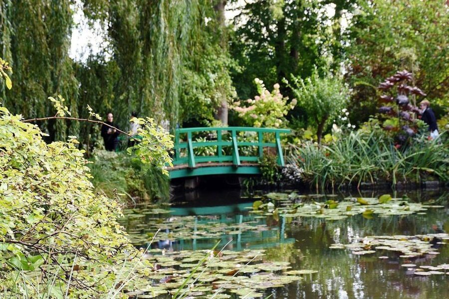 From Paris: Giverny & Monet’s House Skip-the-Line Tour - Leaving Paris for Monet’s Giverny