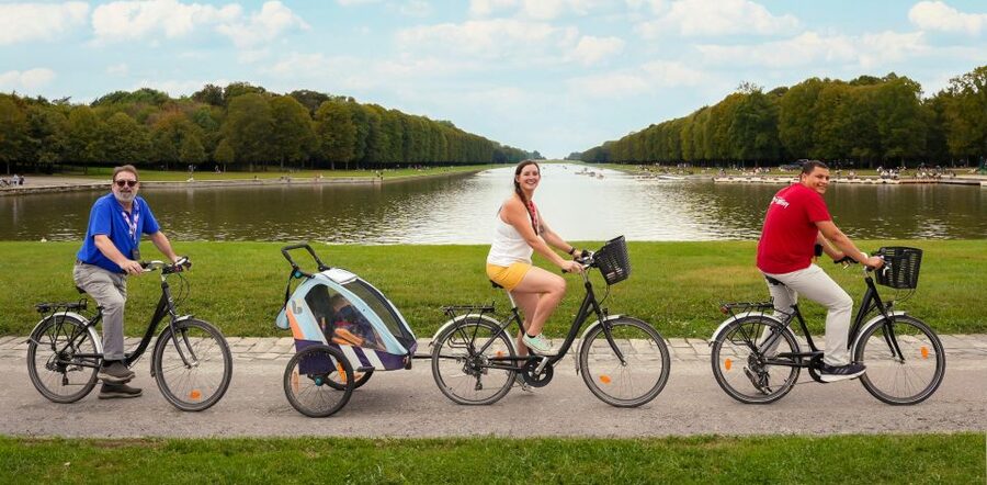 From Paris: Versailles Bike Tour with Gardens & Palace Entry - The Grand Canal picnic and open-air views