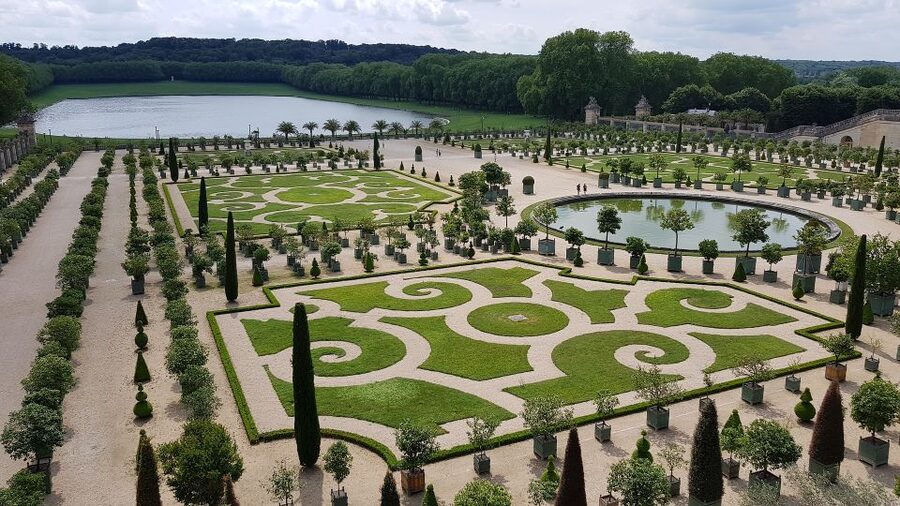 From Paris: Versailles Palace and Gardens Guided Experience - Key points at a glance