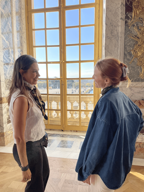 From Paris: Versailles Palace & Garden with Golf Cart - Arriving in the Royal Courtyard