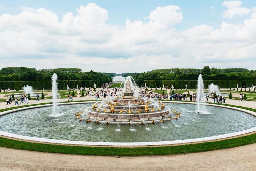 From Paris: Versailles Palace Guided Tour & Gardens Access - Half-day or full-day: choosing the right version