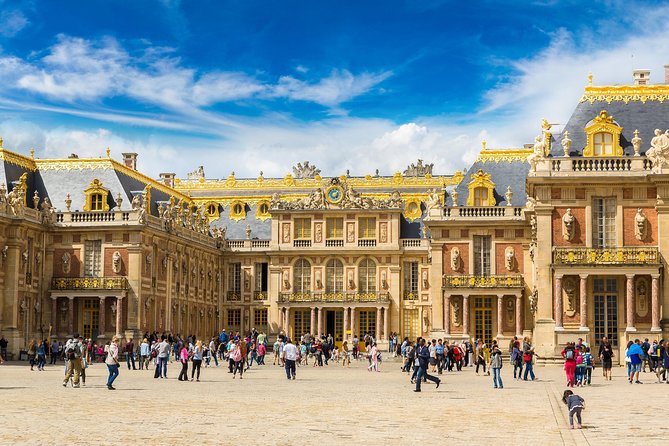 From Paris: Versailles Palace Guided Tour with Gardens Access - Meeting in Paris and riding to Versailles