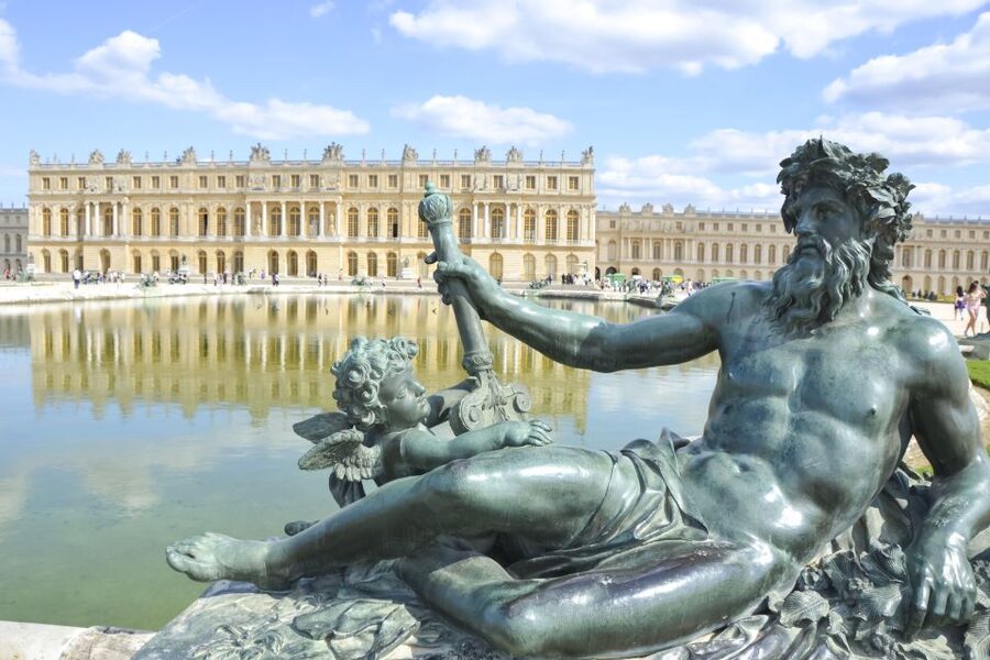 From Paris: Versailles Palace Self Guided & Gardens tickets - Entering the Palace of Versailles without the longest queue