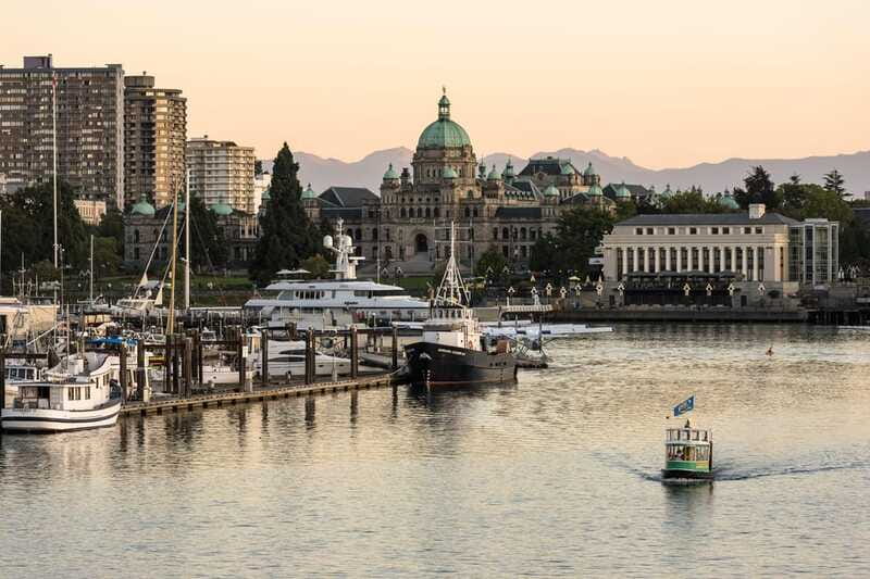 From Vancouver: Victoria, BC Ferry, Butchart Gardens Tour - Optional Afternoon Tea from May Through September