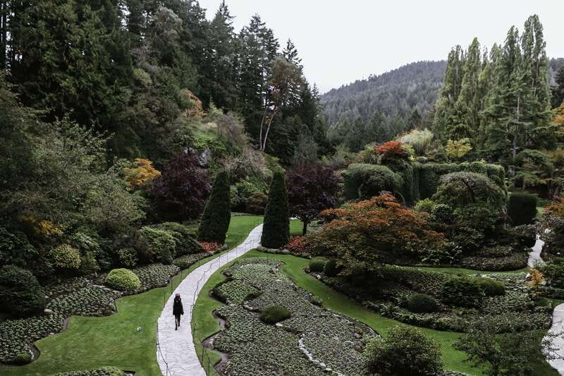 From Vancouver: Victoria, BC Ferry, Butchart Gardens Tour - The 7:10 AM Meeting at Yaohan Centre