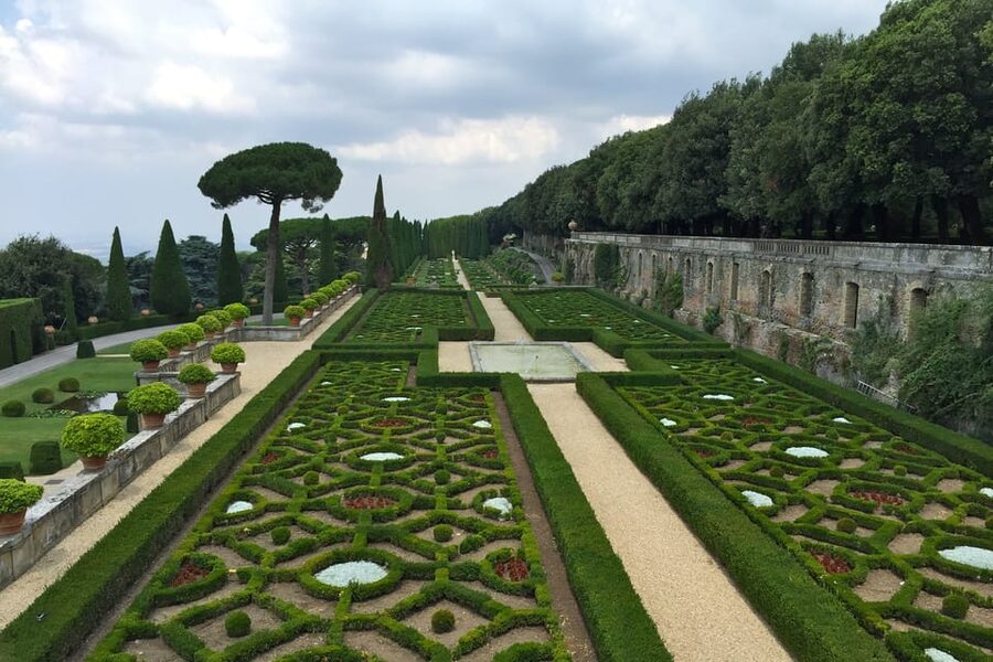 Gandolfo: Castel Gandolfo Papal Villa Gardens Minibus Tour - Key points to know before booking