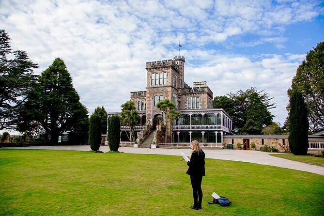 Garden and City tour - The Botanic Garden offers the quietest stop