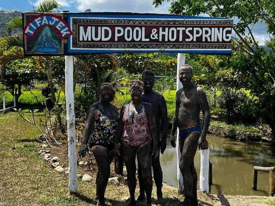 Garden of Sleeping Giant with Tifajek Mudpool Hotspring Tour - Two Fiji attractions in one half-day