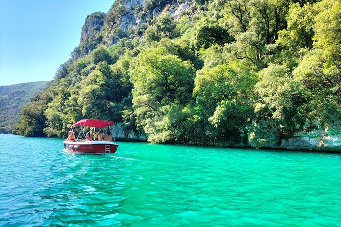 Gorges du Verdon : Lavenders, Canyon Boat Picnic & Villages - The drive from Aix into Alpes-de-Haute-Provence