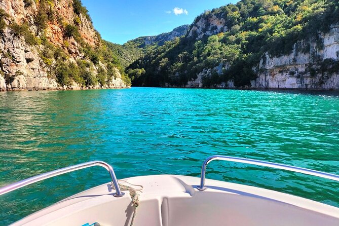 Gorges du Verdon : Lavenders, Canyon Boat Picnic & Villages - Lavender fields with room for photographs