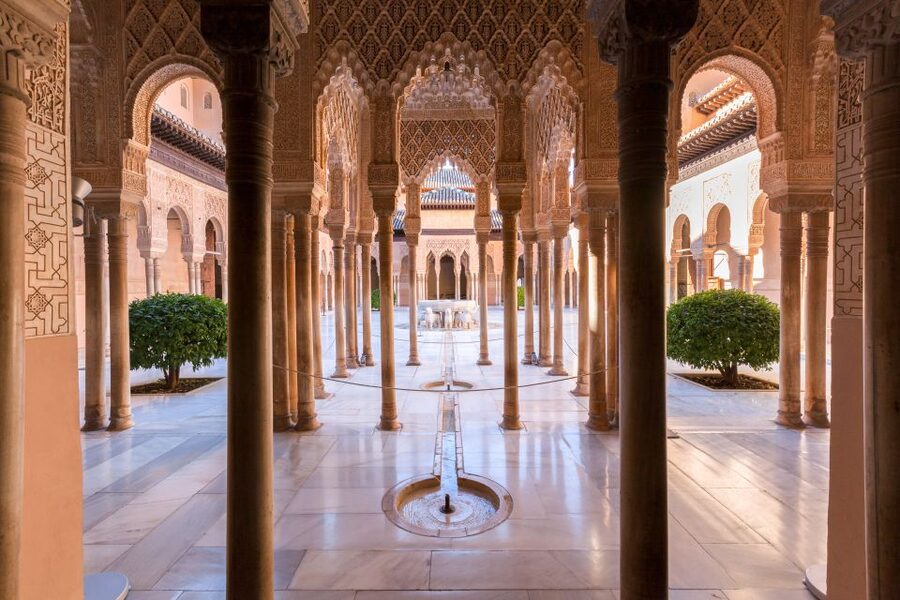 Granada: 3-Hour Alhambra and Generalife Gardens Guided Tour - Key points to know before booking