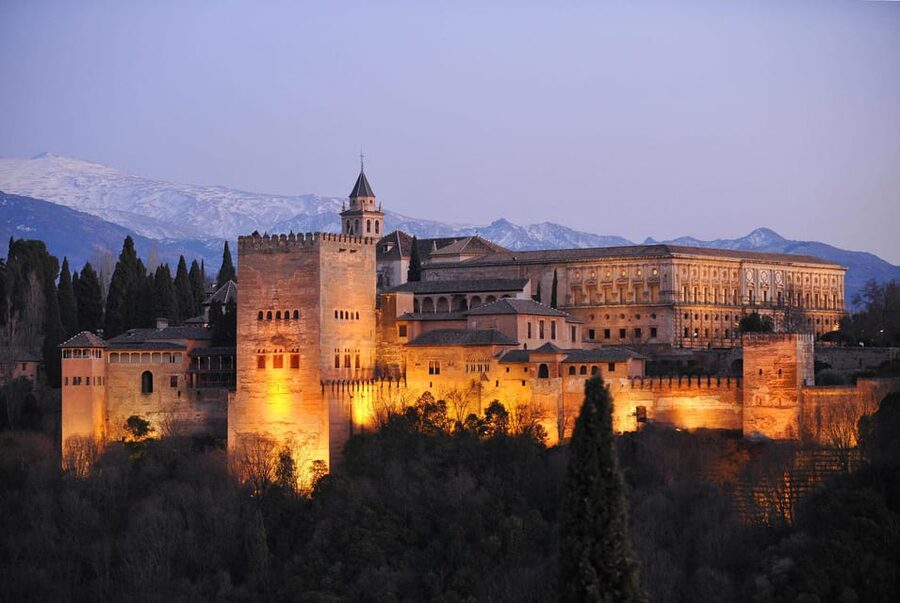 Granada: Alhambra and Generalife Garden Ticket & Guided Tour - Meeting at the Alhambra Access Pavilion