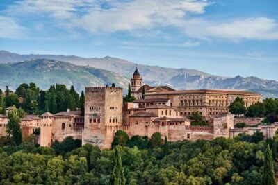 Alhambra, Nasrid Palaces & Gardens guided Tour