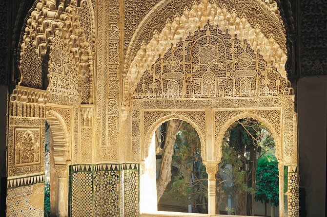 Granada Tour with Alhambra and Generalife Gardens from Seville - What the $201.84 price really buys