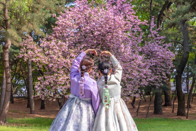 Gyeongju Cherry Blossom Day Tour from Busan (2~3 spring spots) - Bulguksa Temple and the value of a historic setting